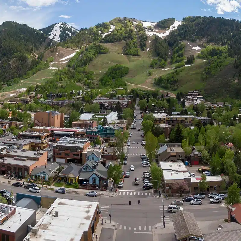 aspen-downtown_899123904