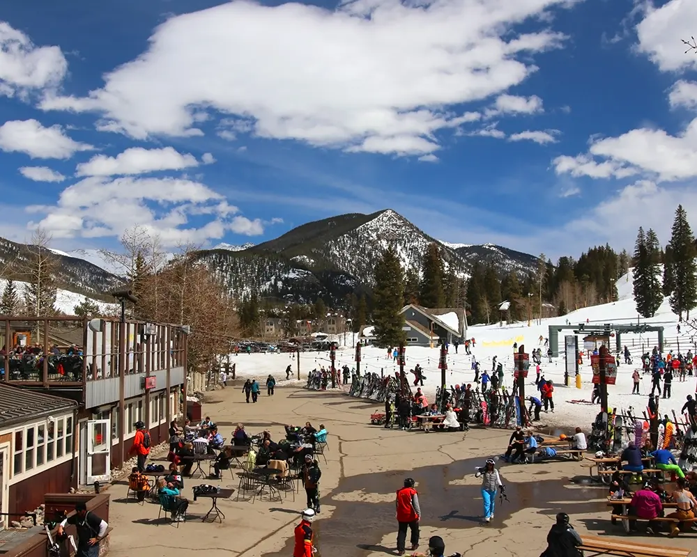 keystone resort_320829329 Sunny early spring day at Keystone Colorado sky resort.